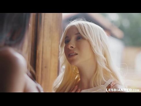 ❤️ Tjejen kommer hem några månader senare och slutar med att äta sin styvmors fitta. ❌ Rysk porr at sv.pornohammer.ru ❌️❤