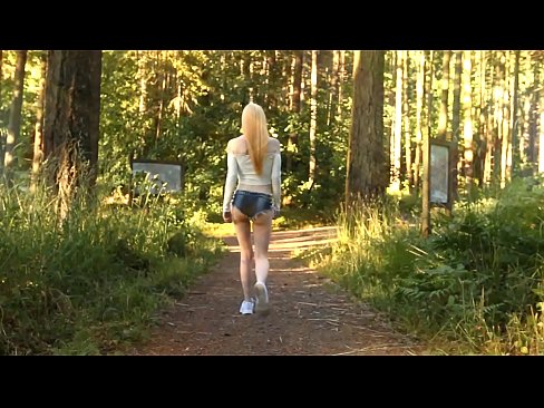 ❤️ Vacker kvinna rör sig långsamt, inte nakenvideo ❌ Rysk porr at sv.pornohammer.ru ❌️❤