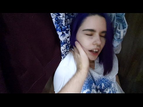 ❤️ Hittade min syster i garderoben och hjälpte henne att komma ❌ Rysk porr at sv.pornohammer.ru ❌️❤